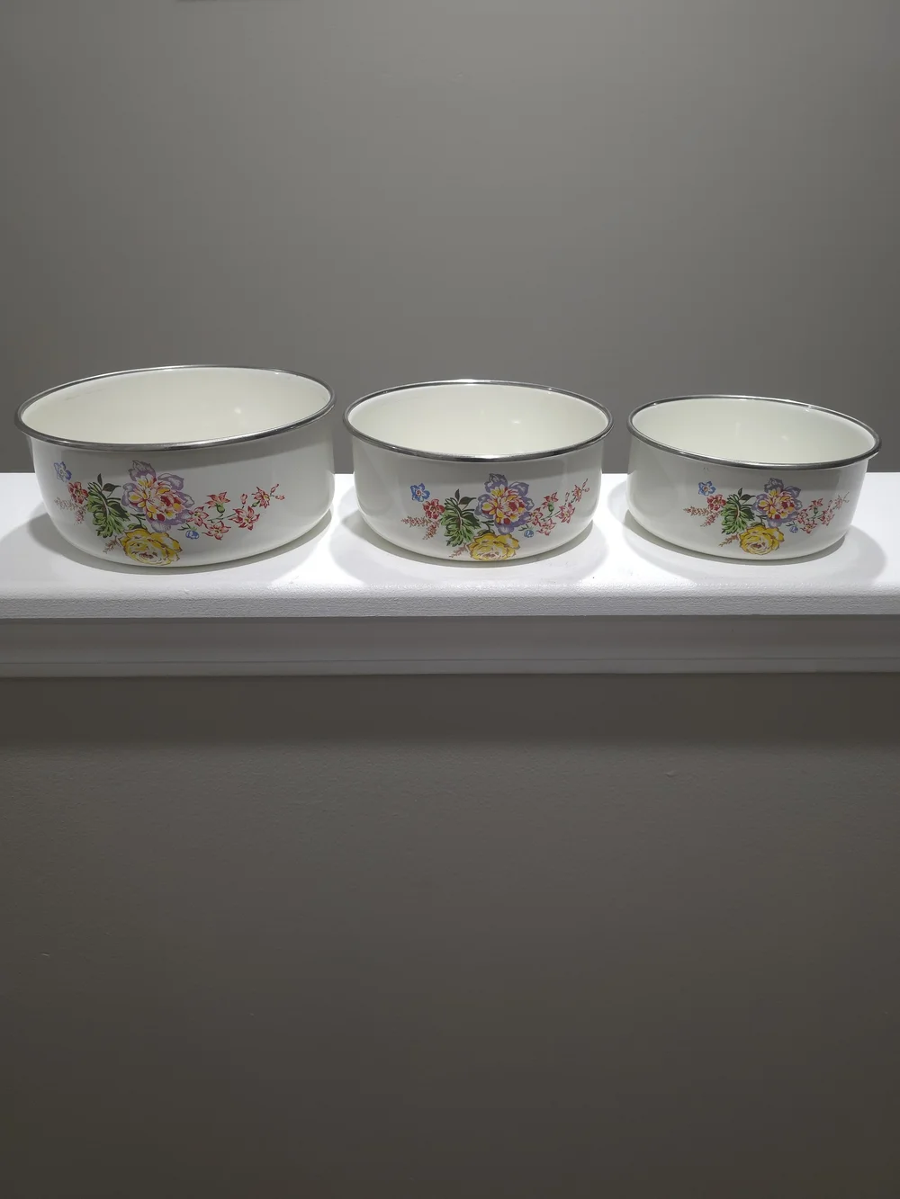 Vintage Kobe Floral Porcelain Mixing Bowl Set - 3 Pc